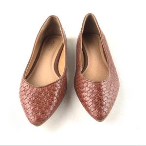 ALDO Women’s Brown Leather Woven Flats Size 7.5